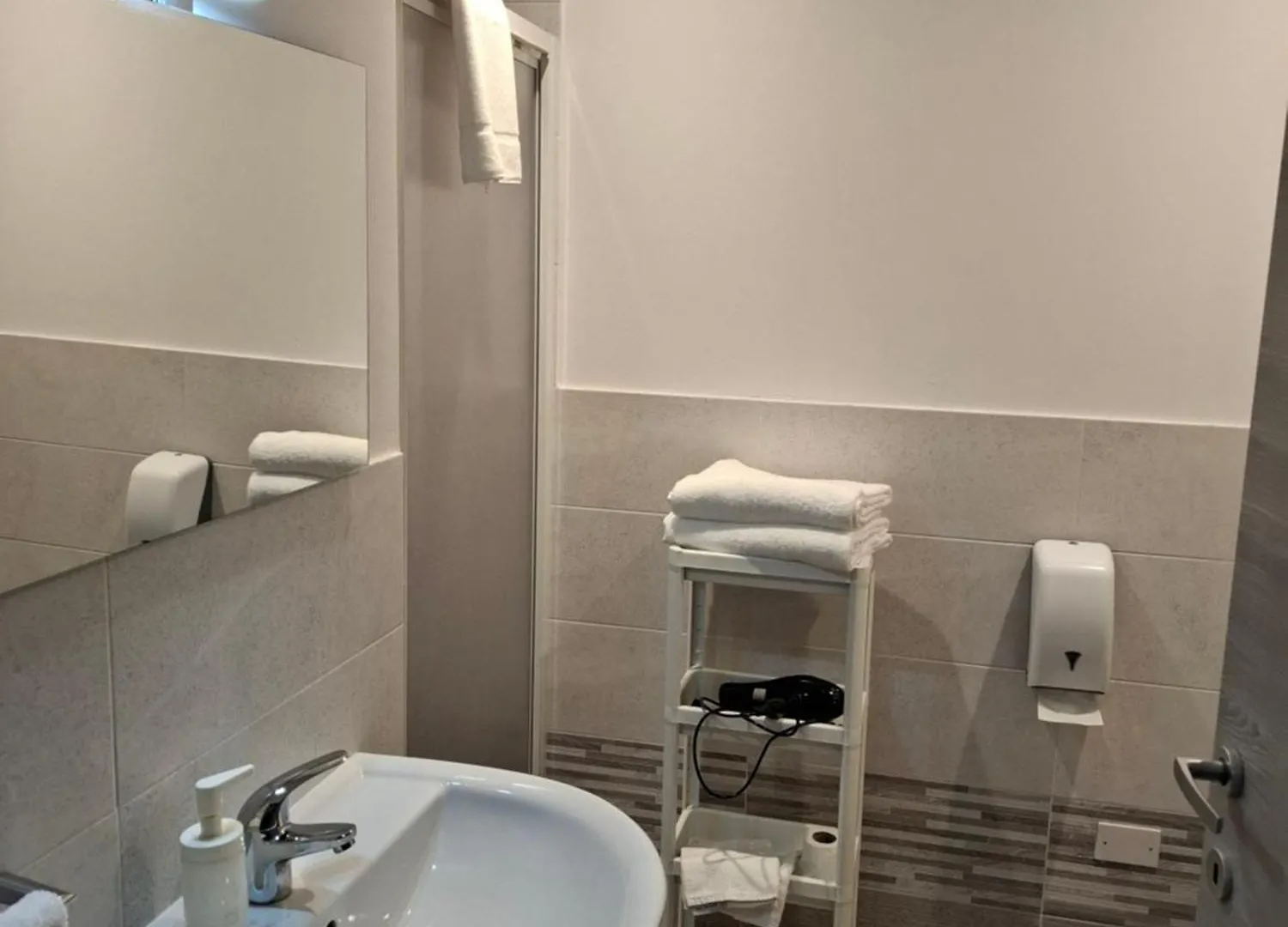 Fare Bnb - Room Del Parco Reggio Emilia Guest house